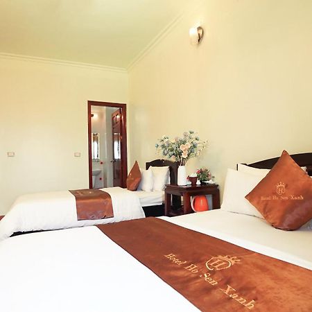 Ho Sen Xanh Hotel Hanoi Buitenkant foto