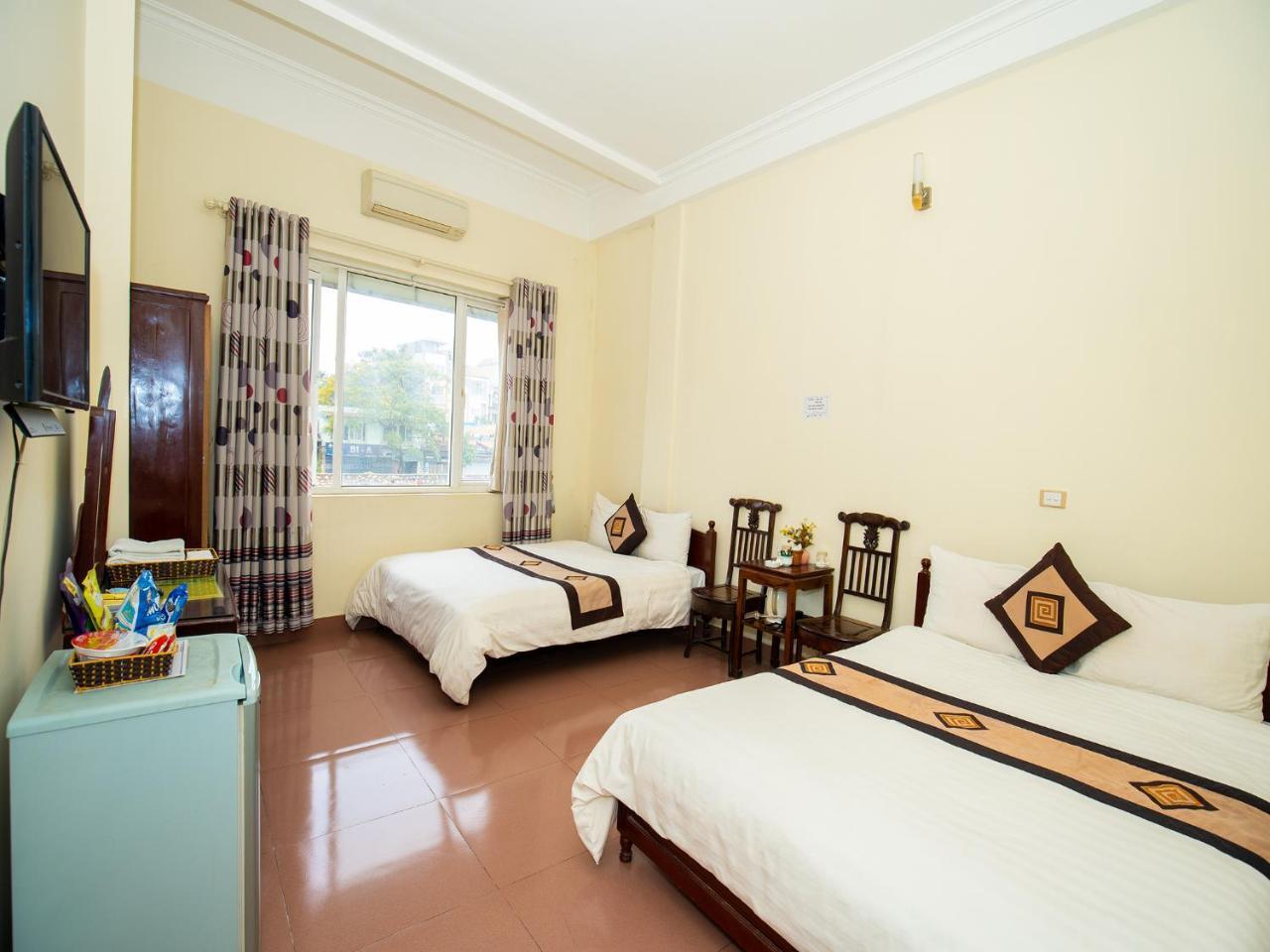 Ho Sen Xanh Hotel Hanoi Buitenkant foto